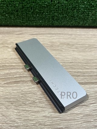 HUB USB-C DOPPIO PER SURFACE PRO 9