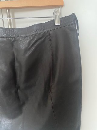 Minifalda marron oscura de cuero