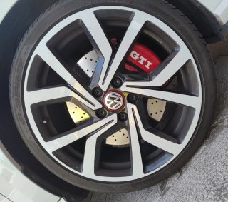 Tapacubos VW Golf 7 GTI Clubsport