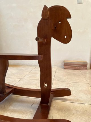 Caballito balancín de madera