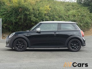 MINI Cooper 2021 136cv Automatico