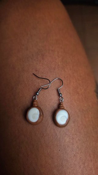 Pendientes opérculos