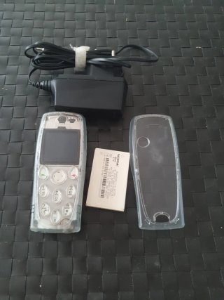 Teléfono Móvil Nokia 3200