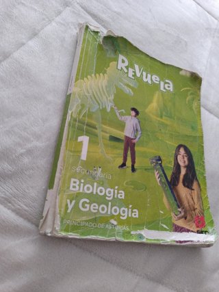 Biología y Geología. 1 Secundaria. Revuela. Pri...