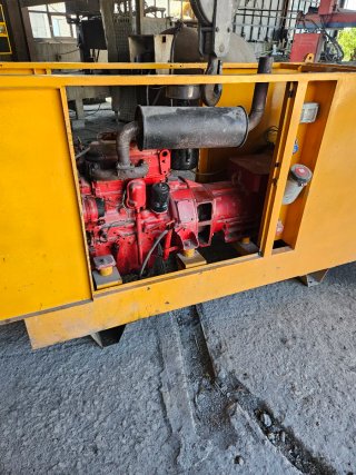 Generador 30 KVA