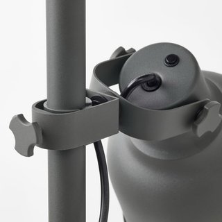 Lámpara de pie IKEA HEKTAR gris