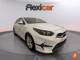 Kia Ceed 1.6 MHEV iMT 100kW (136CV) Drive