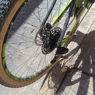 Bicicleta Cannondale escapel Carbono XL