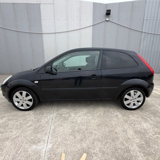 Ford Fiesta 1.6D 90CV