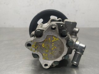 BOMBA DIRECCION AUDI A4 BERLINA (8E) D-AWX 8D0145