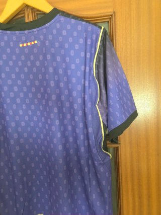 Futbol camiseta temporada 2027