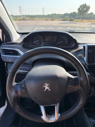 Peugeot 208 2019