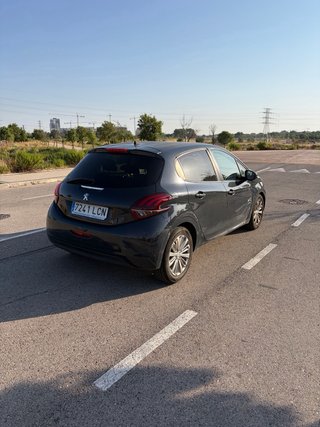 Peugeot 208 2019