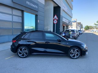 Audi A3 Sportback Black line 35 TFSI 110kW S tro