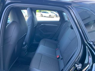 Audi A3 Sportback Black line 35 TFSI 110kW S tro
