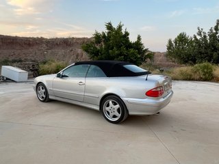 Mercedes-Benz  CLK 2001