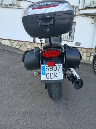 Hyosung Aquila 650 i Negra