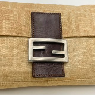 Fendi Zucca Canvas Baguette Borsa Beige Marrone