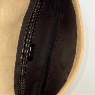 Fendi Zucca Canvas Baguette Borsa Beige Marrone
