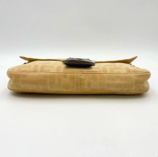 Fendi Zucca Canvas Baguette Borsa Beige Marrone