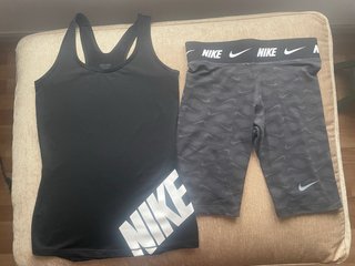 Conjunto Deportivo Nike Mujer
