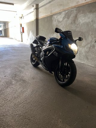 Suzuki GSXR 600 K7 44.000km