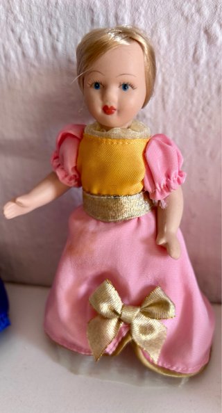 Muñecas de porcelana antigua