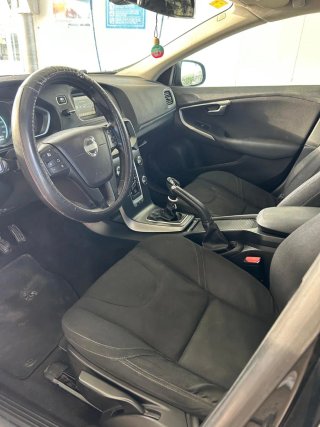 Volvo V40 2015