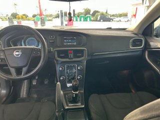 Volvo V40 2015