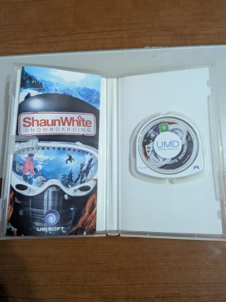 PSP Shaun White Snowboarding Essentials