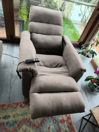 Sillón reclinable eléctrico 2 motores