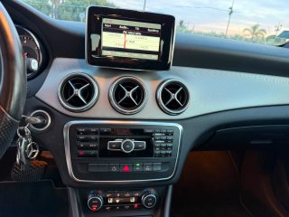 Mercedes-Benz Clase CLA 2015