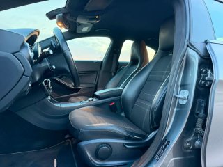 Mercedes-Benz Clase CLA 2015