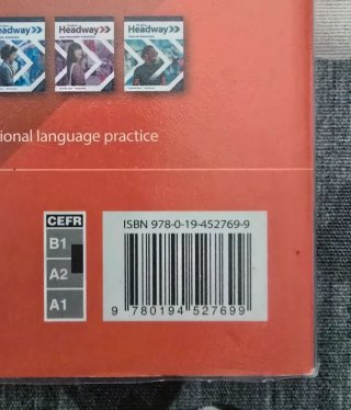 Headway Pre-intermediate Student's Book with On...
