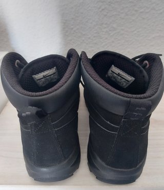 Botas Nike Manoa Negras Naranja