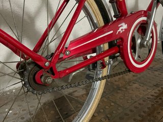 Bicicleta BH roja