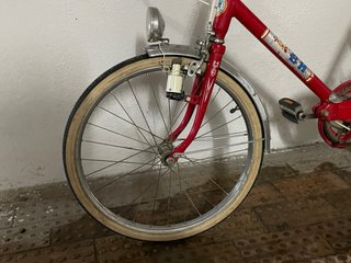 Bicicleta BH roja