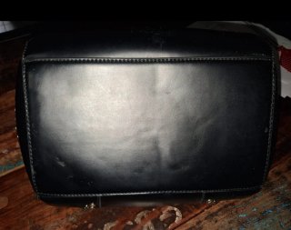 Bauletto Roccobarocco nero con borchie