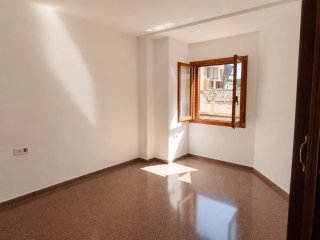 PISO ZONA PUEBLO CENTRO L'ELIANA 180M²