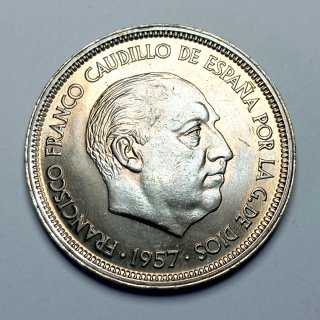 Moneda 50 Pesetas doble error remarcada y 2 plumas