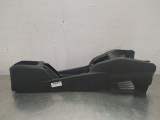 APOYABRAZOS CENTRAL PEUGEOT 208 ZM01