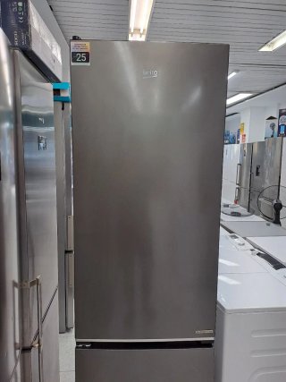Nevera Beko gris Combi 1 años garantía