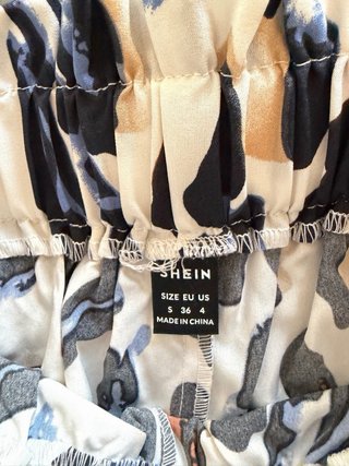 Lote 3 bermudas y falda mujer Talla S