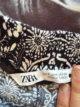Lote 3 bermudas y falda mujer Talla S