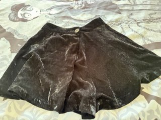 Lote 3 bermudas y falda mujer Talla S