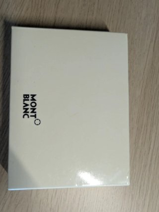 Cartera Montblanc 6 tarjetas + clip billetes