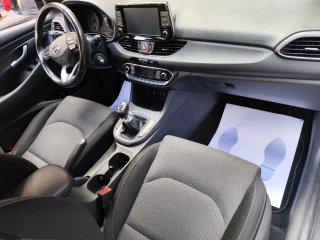 HYUNDAI i30 1.6 CRDI CW 116 LIBRO OFICIAL SELLADO