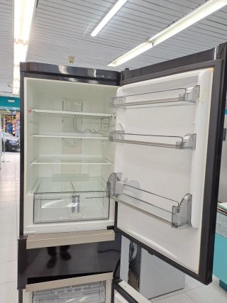 Nevera Negra Combi Marca Fagor