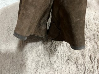 Botas de cuña piel serraje Zara
