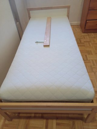 Cama infantil madera + colchón